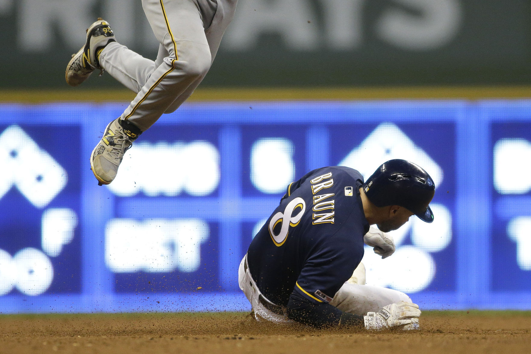 Pirates Brewers Baseball